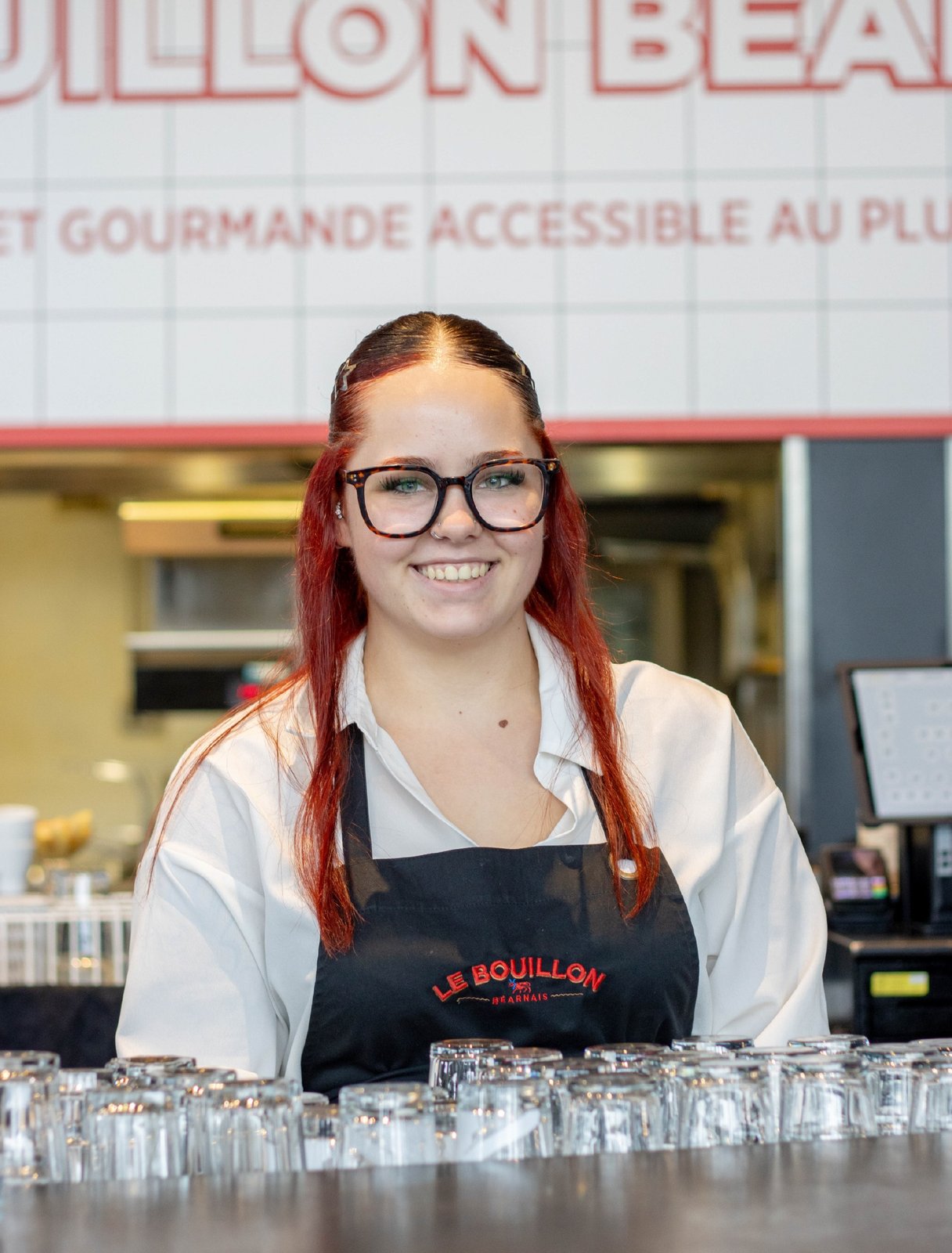 Marie serveuse du restaurant le Bouillon Béarnais
